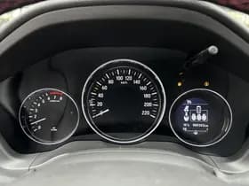 Honda HR-V thumbnail 4
