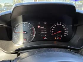 Suzuki Swift thumbnail 5