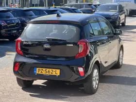Kia Picanto thumbnail 3