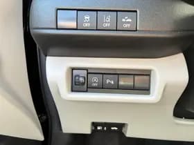 Suzuki Swift thumbnail 26