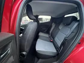 Mitsubishi Colt thumbnail 8