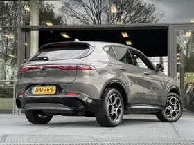 Alfa Romeo Tonale thumbnail 2