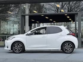 Toyota Yaris thumbnail 16