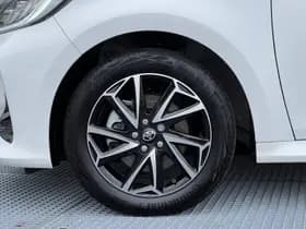 Toyota Yaris thumbnail 26