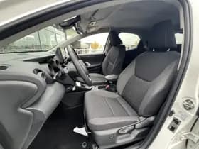 Toyota Yaris thumbnail 7