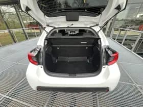 Toyota Yaris thumbnail 9