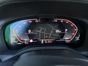 BMW iX3 thumbnail 4