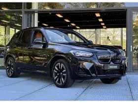 BMW iX3 thumbnail 5
