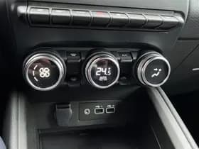 Mitsubishi Colt thumbnail 12