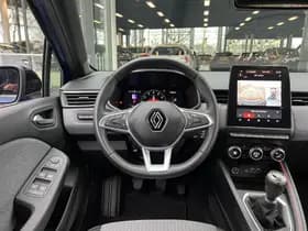 Renault Clio thumbnail 24