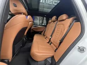 BMW iX3 thumbnail 10