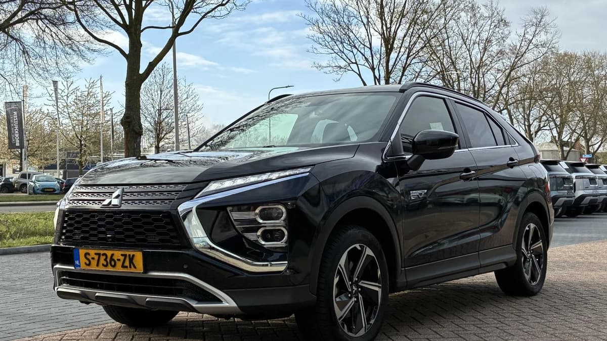 Mitsubishi Eclipse Cross — foto 1