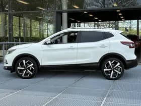 Nissan Qashqai thumbnail 16