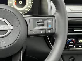 Nissan Qashqai thumbnail 27