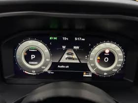 Nissan Qashqai thumbnail 4