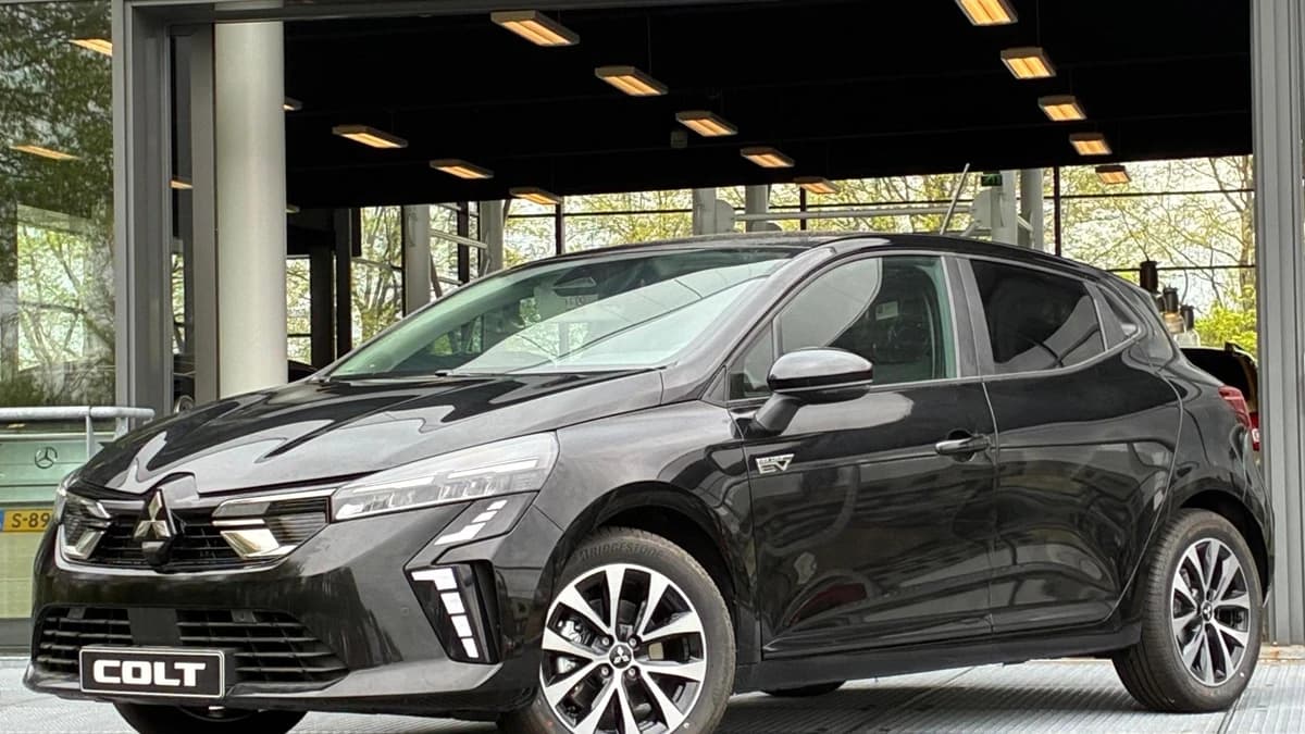 Mitsubishi Colt — foto 1