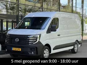 Nissan Interstar
