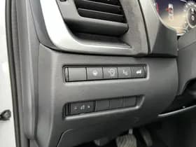 Nissan Qashqai thumbnail 28
