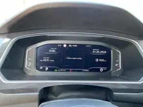 Volkswagen Tiguan thumbnail 18