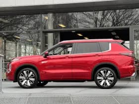 Mitsubishi Outlander thumbnail 17