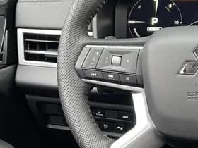 Mitsubishi Outlander thumbnail 22
