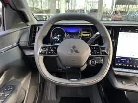 Mitsubishi Eclipse Cross thumbnail 23