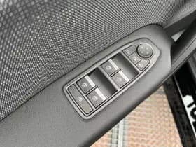 Mitsubishi Grandis thumbnail 14