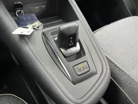 Mitsubishi Grandis thumbnail 17