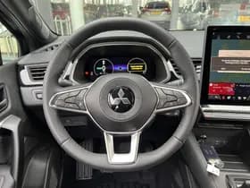 Mitsubishi Grandis thumbnail 30