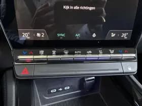 Renault Austral thumbnail 11