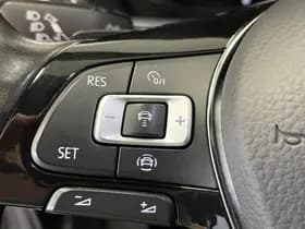 Volkswagen Tiguan thumbnail 24