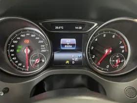 Mercedes-Benz CLA-Klasse thumbnail 3