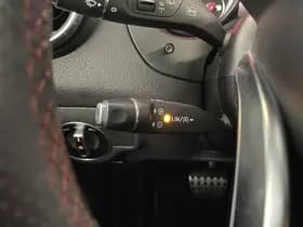 Mercedes-Benz CLA-Klasse thumbnail 36