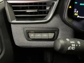 Renault Clio thumbnail 18