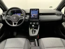 Renault Clio thumbnail 3