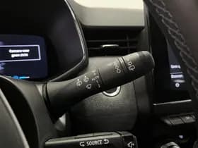Renault Clio thumbnail 22