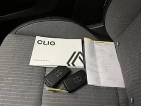 Renault Clio thumbnail 35