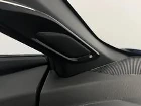 Toyota C-HR thumbnail 16
