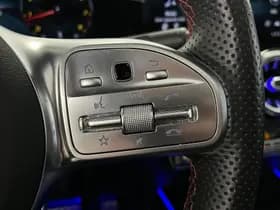 Mercedes-Benz GLA thumbnail 24