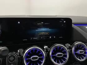 Mercedes-Benz GLA thumbnail 43