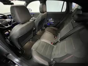 Mercedes-Benz GLA thumbnail 7