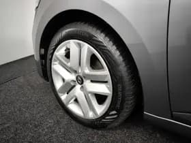 Renault Clio thumbnail 28