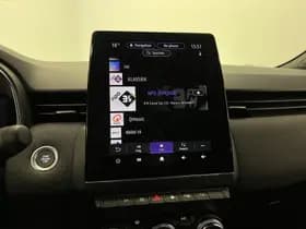 Renault Clio thumbnail 11