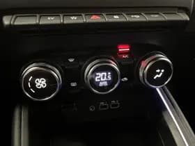 Renault Clio thumbnail 40