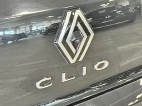 Renault Clio thumbnail 16