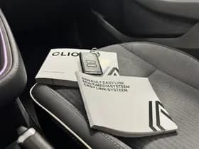 Renault Clio thumbnail 17