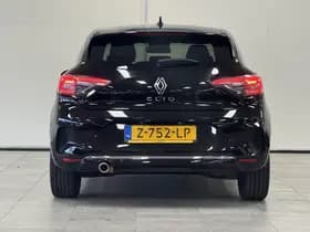 Renault Clio thumbnail 21