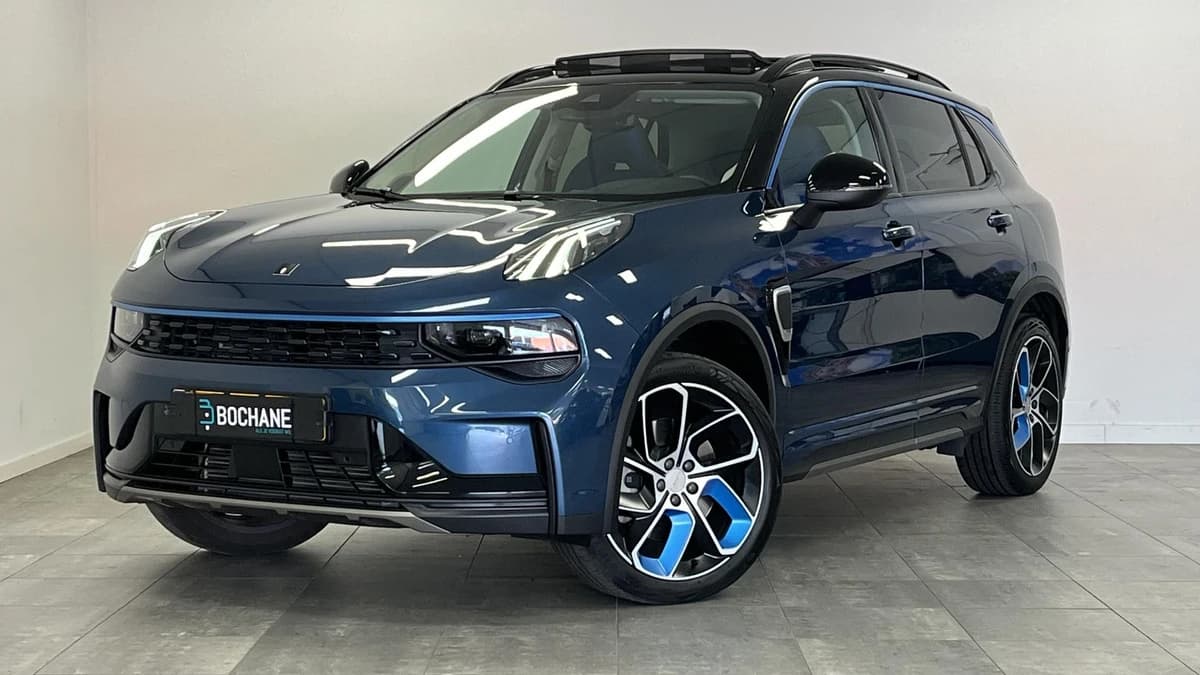 Lynk & Co 01 — foto 1