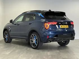 Lynk & Co 01 thumbnail 6