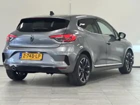 Renault Clio thumbnail 2